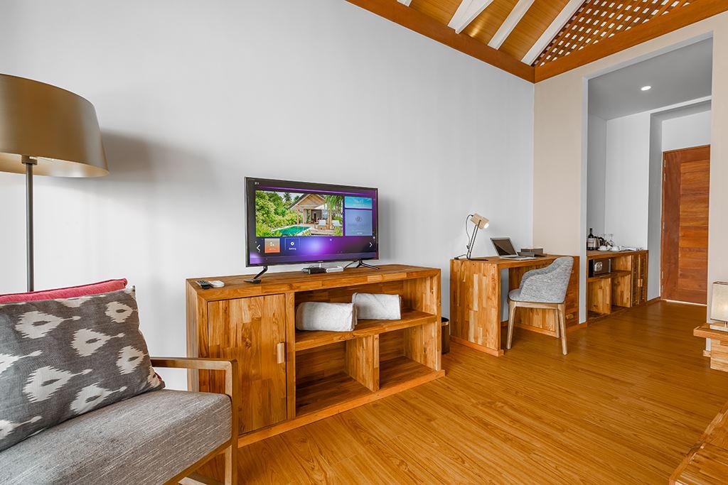 rooms-beach-villa-with-pool