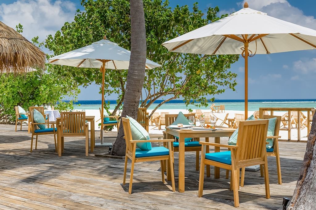 restaurants-olive-me-restaurant