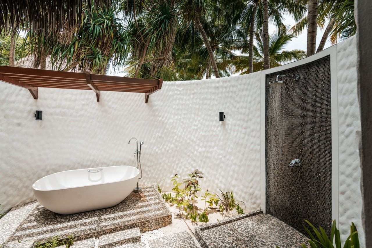 rooms-beach-pool-villa