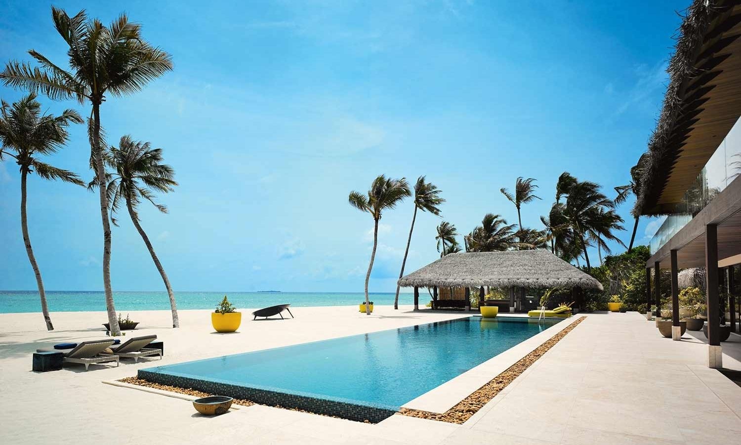 rooms-beach-pool-house