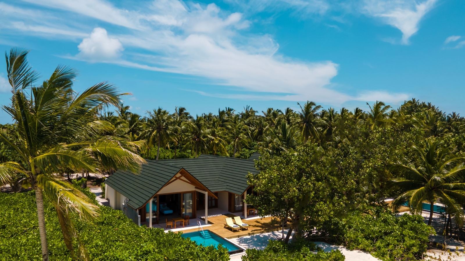 rooms-twobedrooms-beach-residence-with-pool