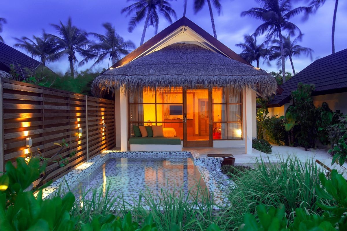 rooms-beach-villa