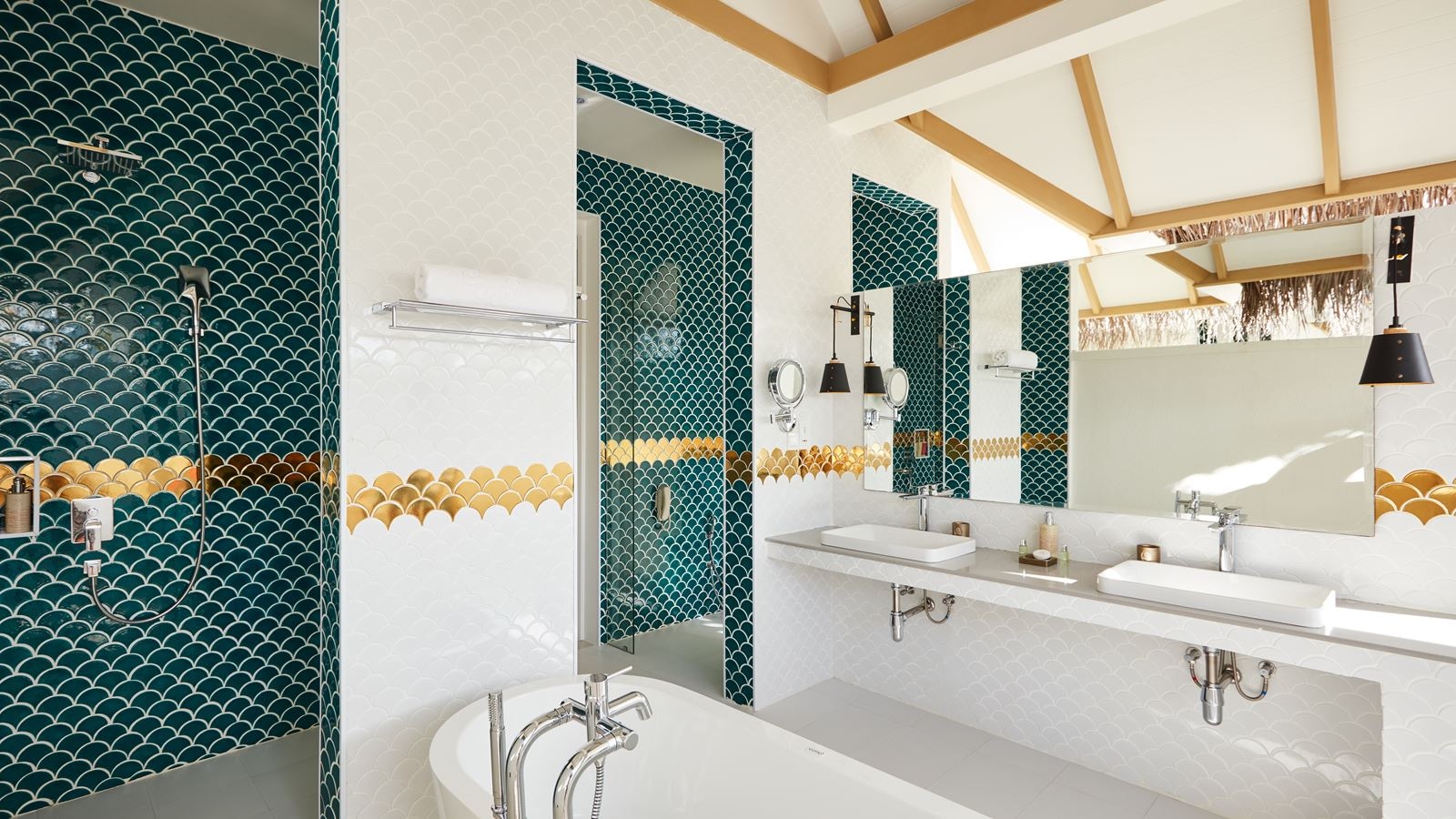 rooms-beach-villa-with-pool