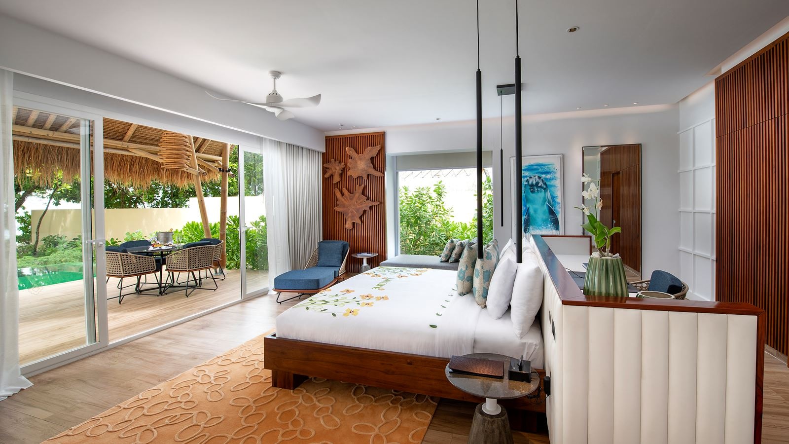 rooms-superior-beach-villa-with-pool