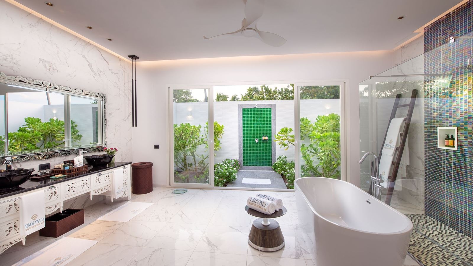 rooms-family-beach-villa-with-pool2-bedrooms