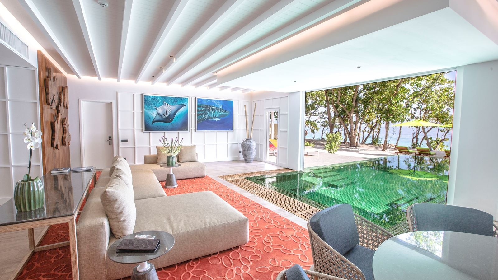 rooms-royal-beach-villa3-bedrooms