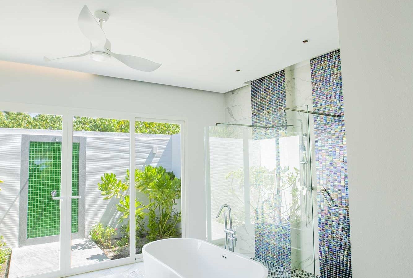 rooms-marina-beach-villa-with-pool