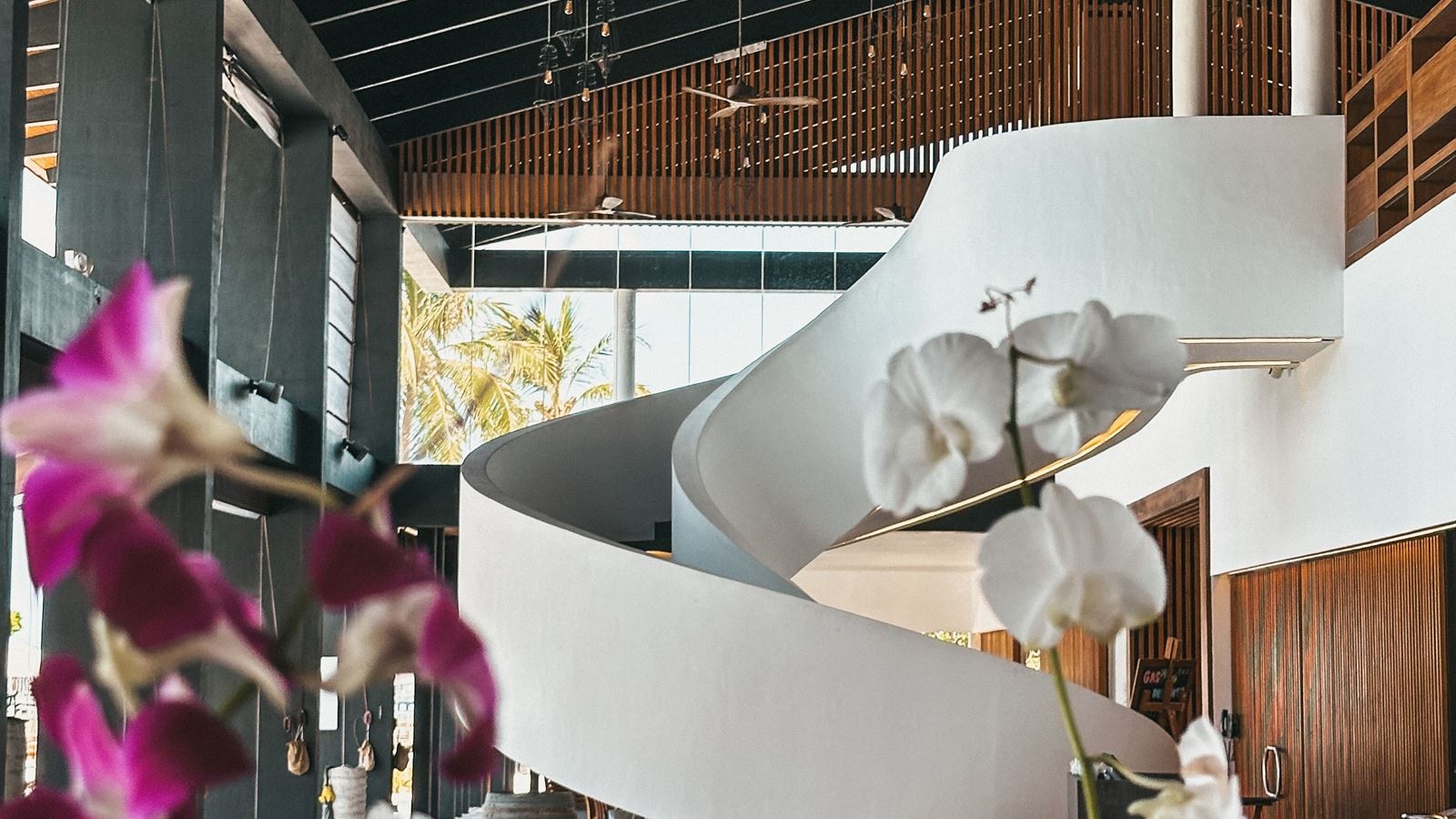 restaurants-the-island-kitchen