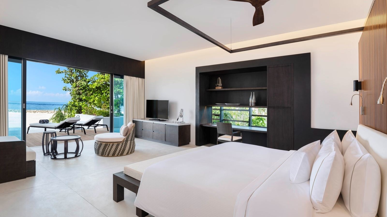 rooms-heavenly-beach-residence