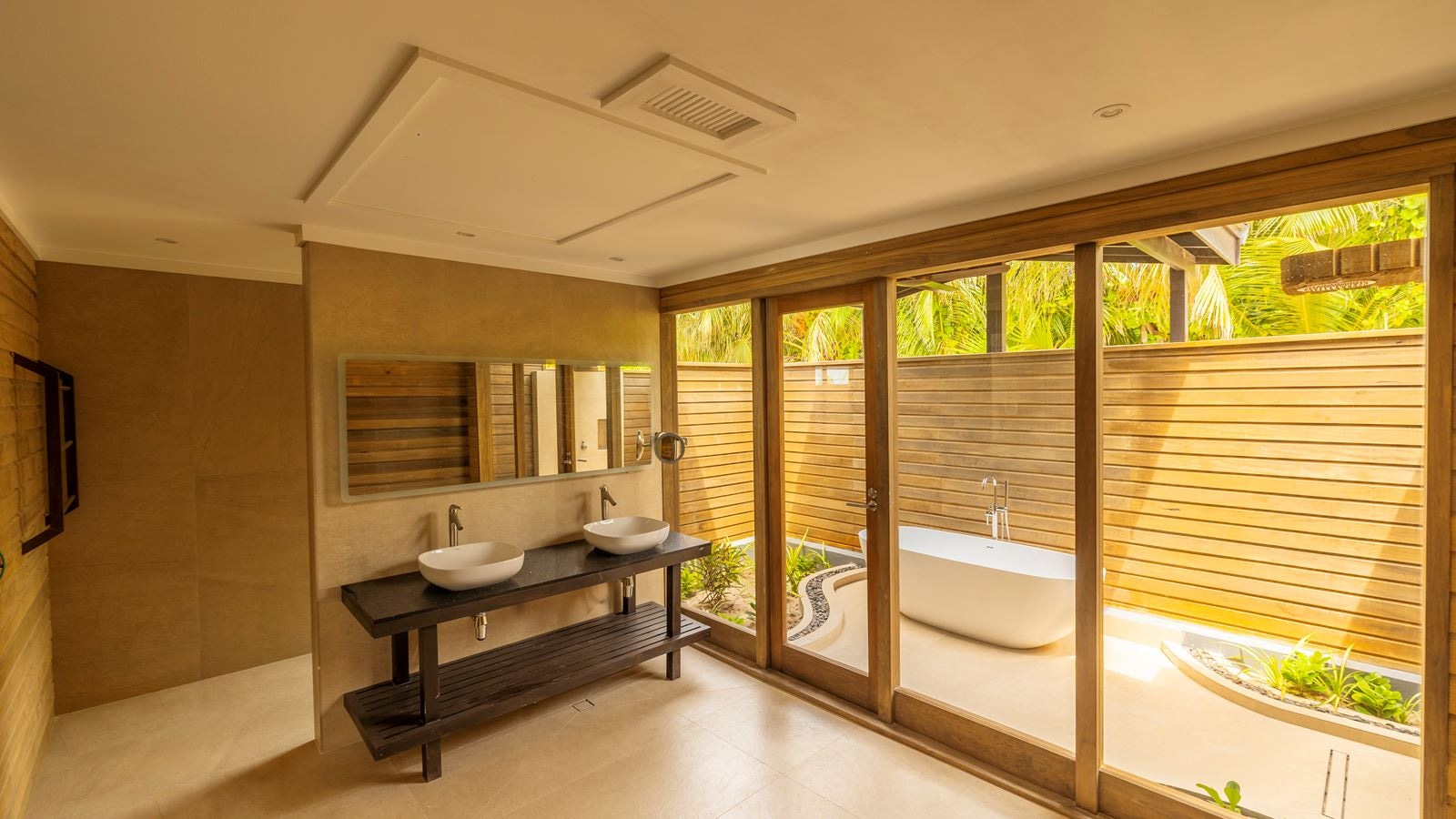 rooms-romantic-beach-villa