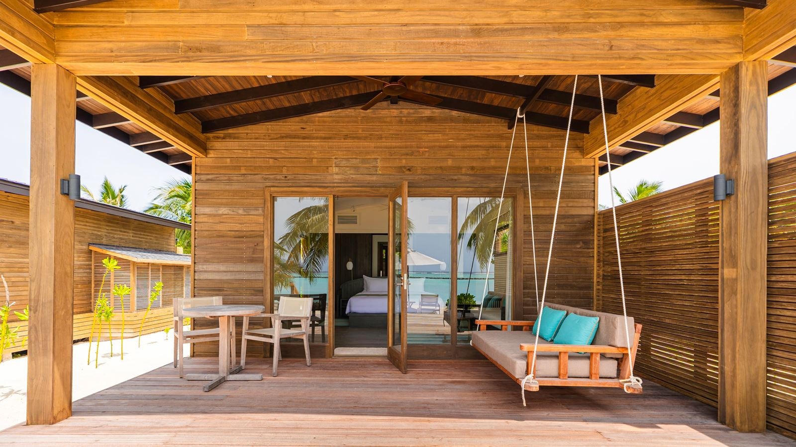 rooms-romantic-beach-villa