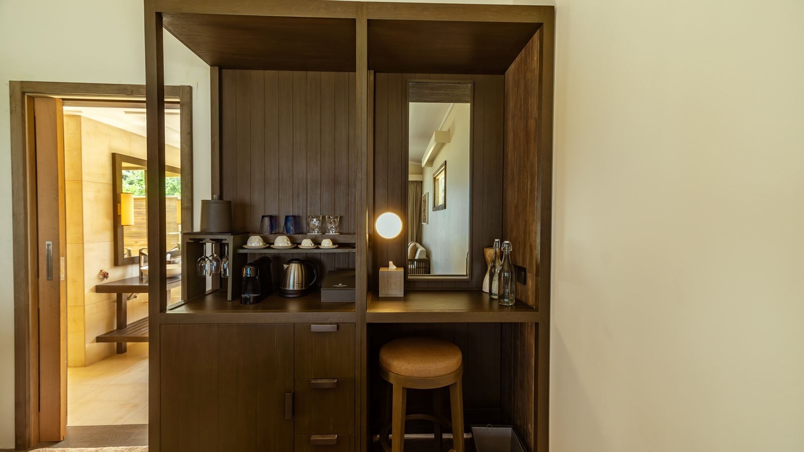 rooms-romantic-beach-villa