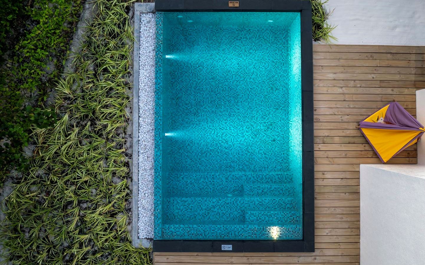 rooms-silver-family-pool-suite-duplex-2-bedroom