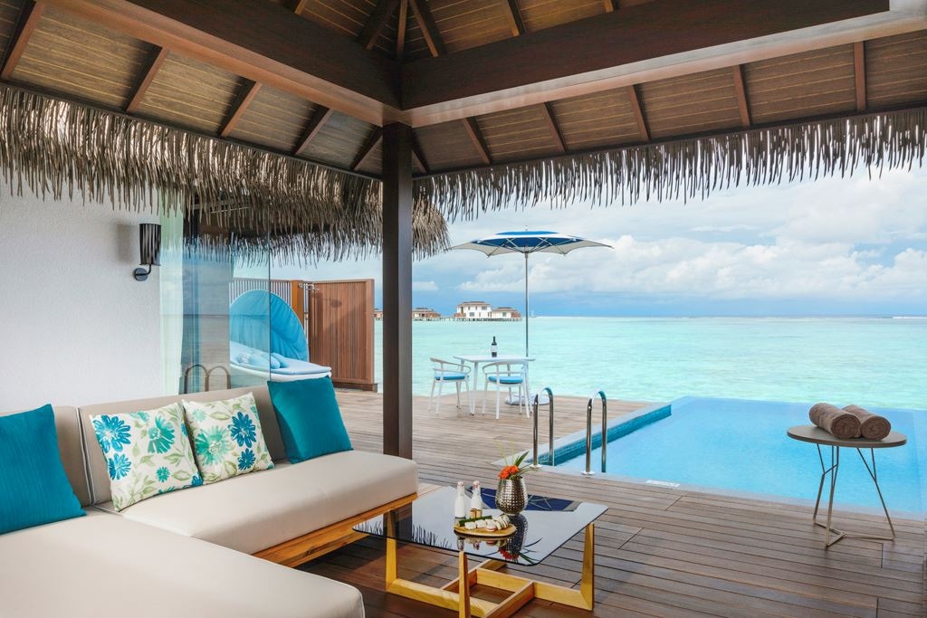 rooms-ocean-pool-villa