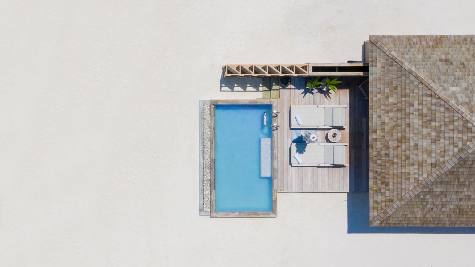 rooms-beach-pool-villa