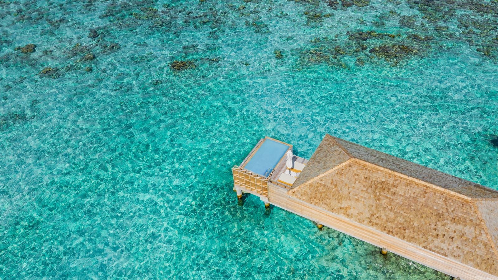 rooms-ocean-pool-villa