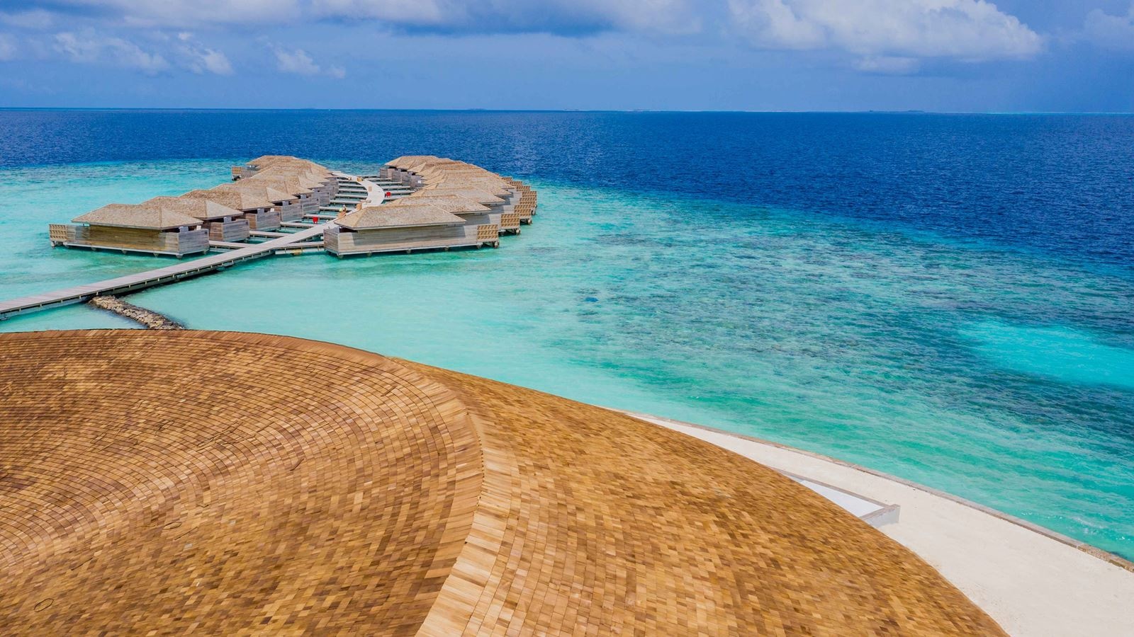 rooms-ocean-pool-villa