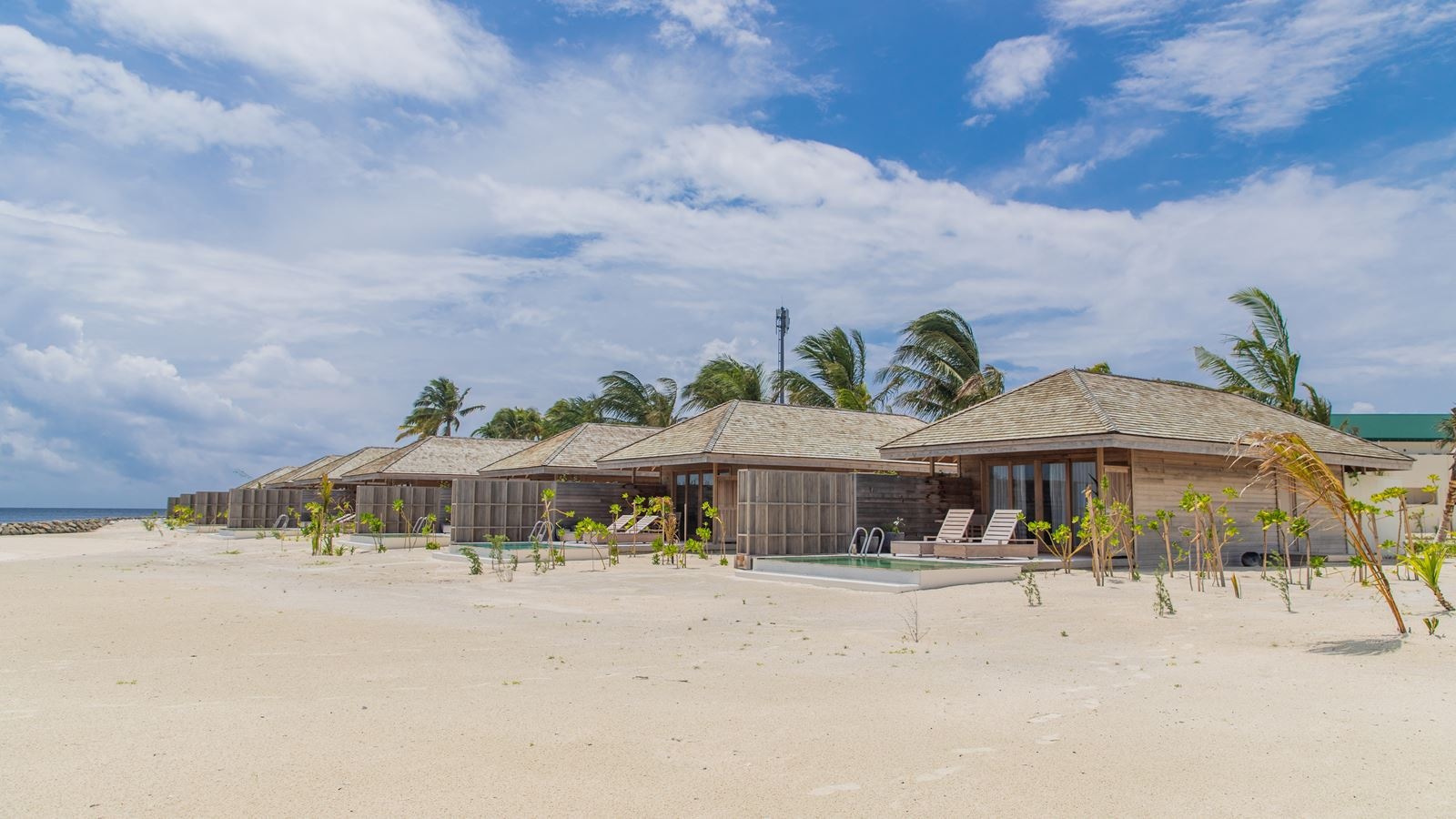 rooms-beach-pool-villa