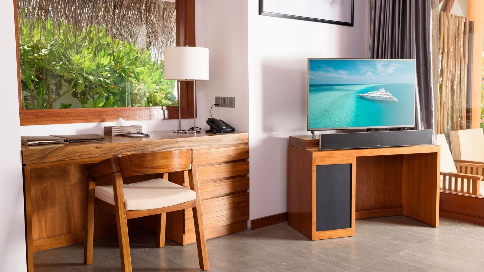 rooms-sunrise-beach-villa