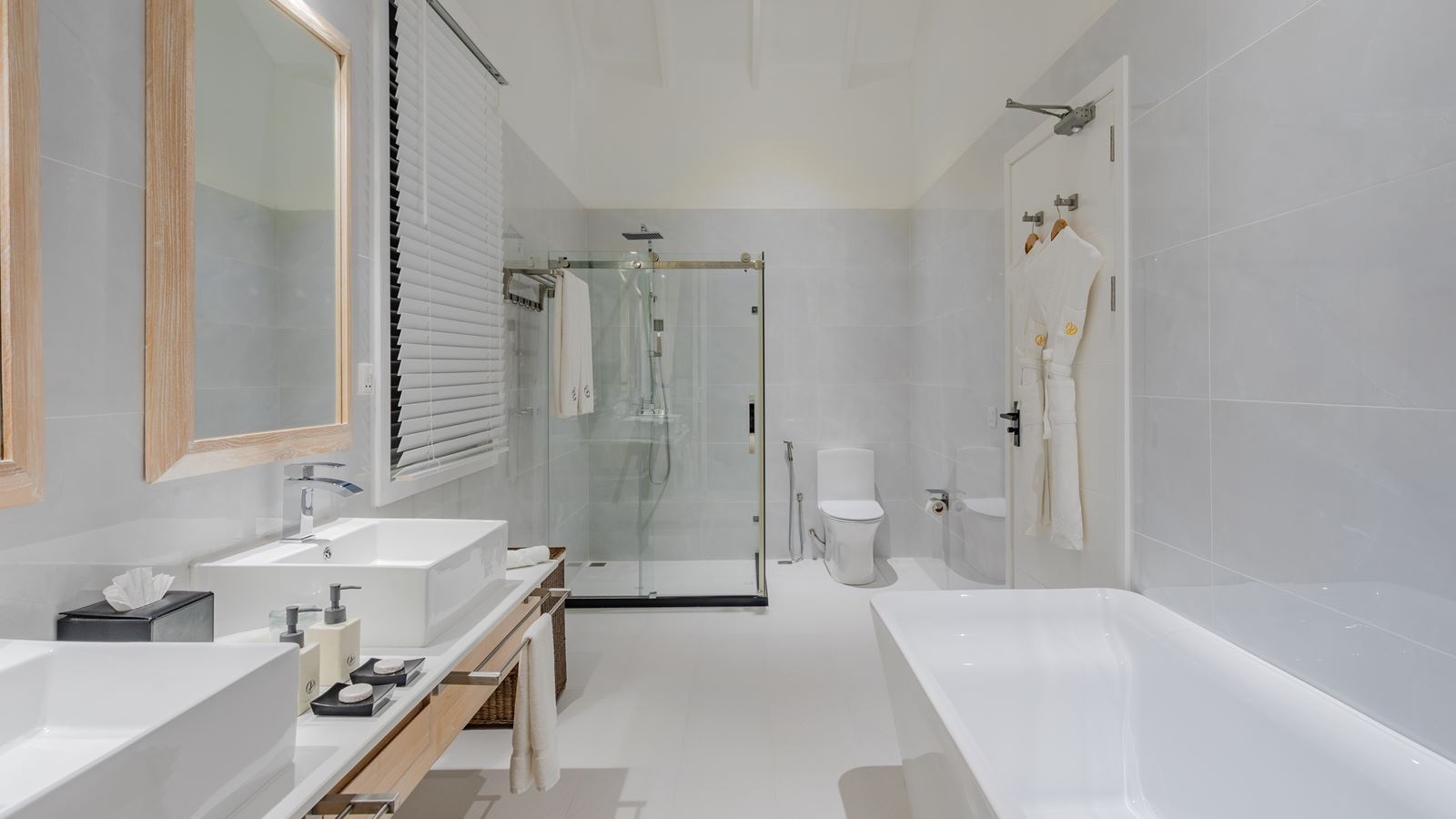 rooms-sunrise-pool-water-villa