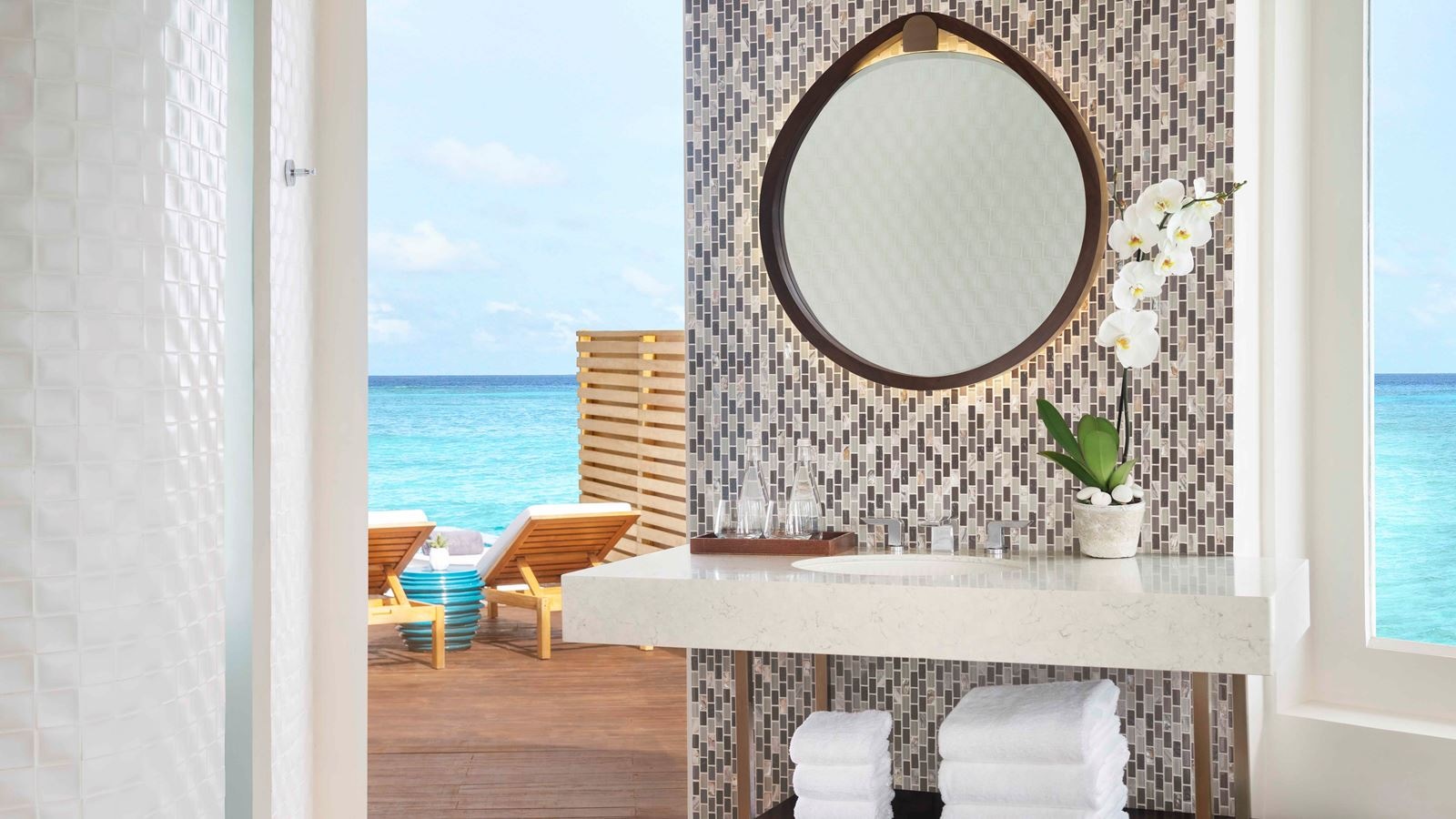 rooms-overwater-pool-villa-sunrise