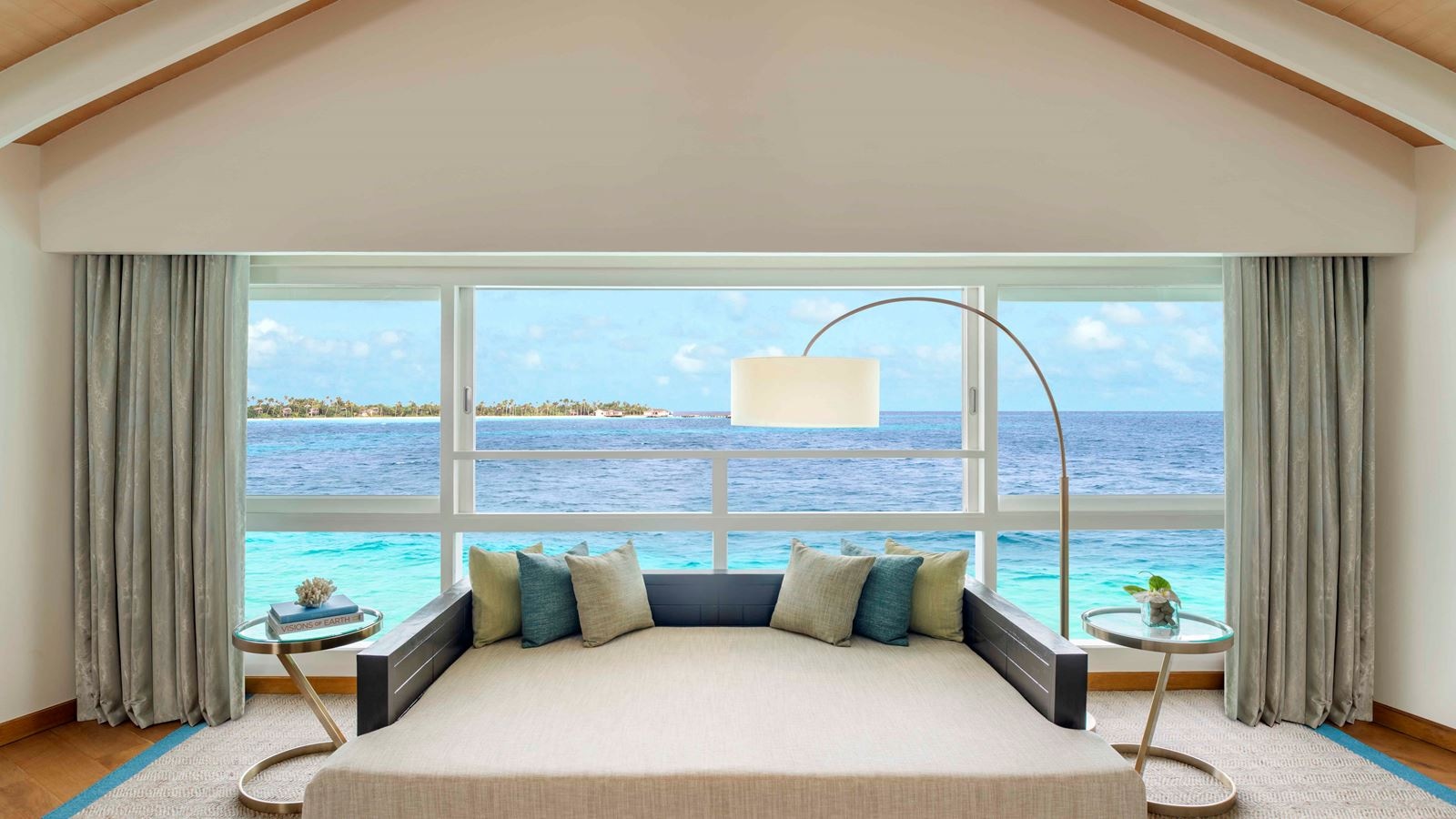 rooms-duplex-overwater-pool-villa