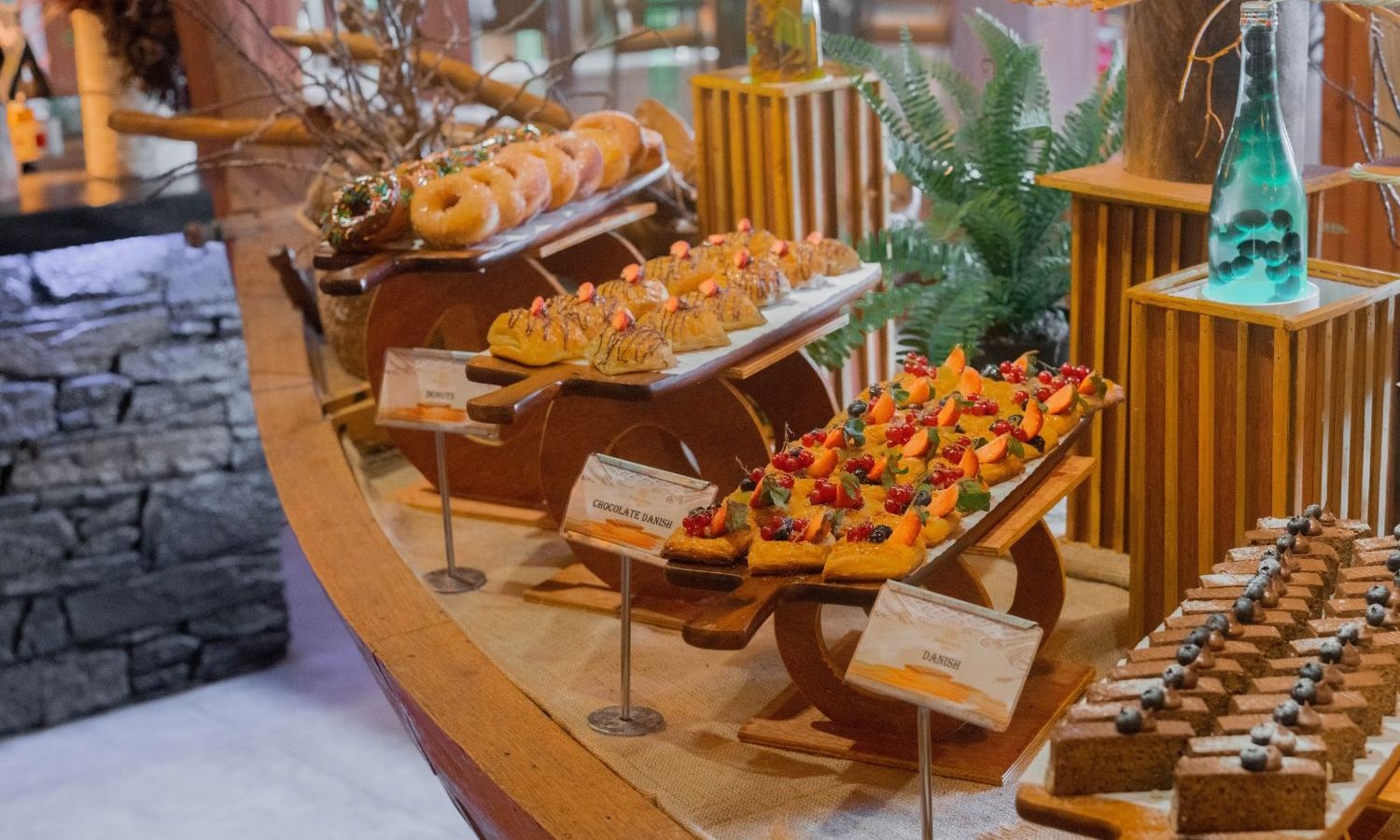 restaurants-restaurants