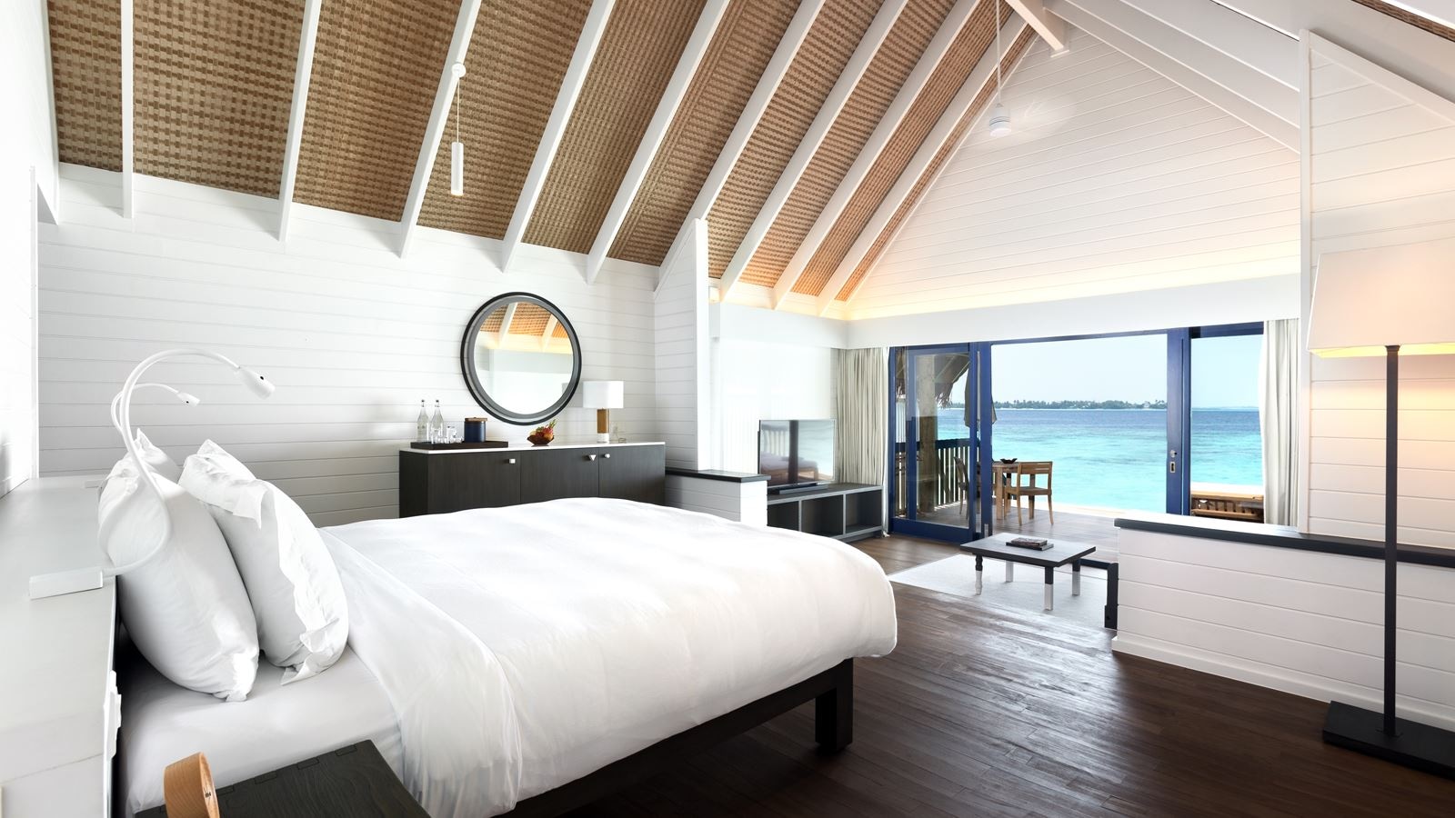 rooms-dhoni-water-villa