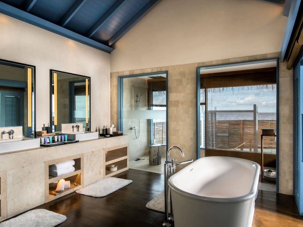 rooms-sunset-overwater-villa