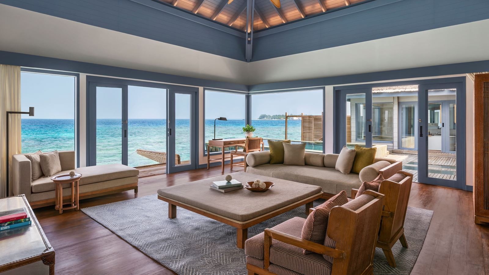 rooms-overwater-pool-villa-1br