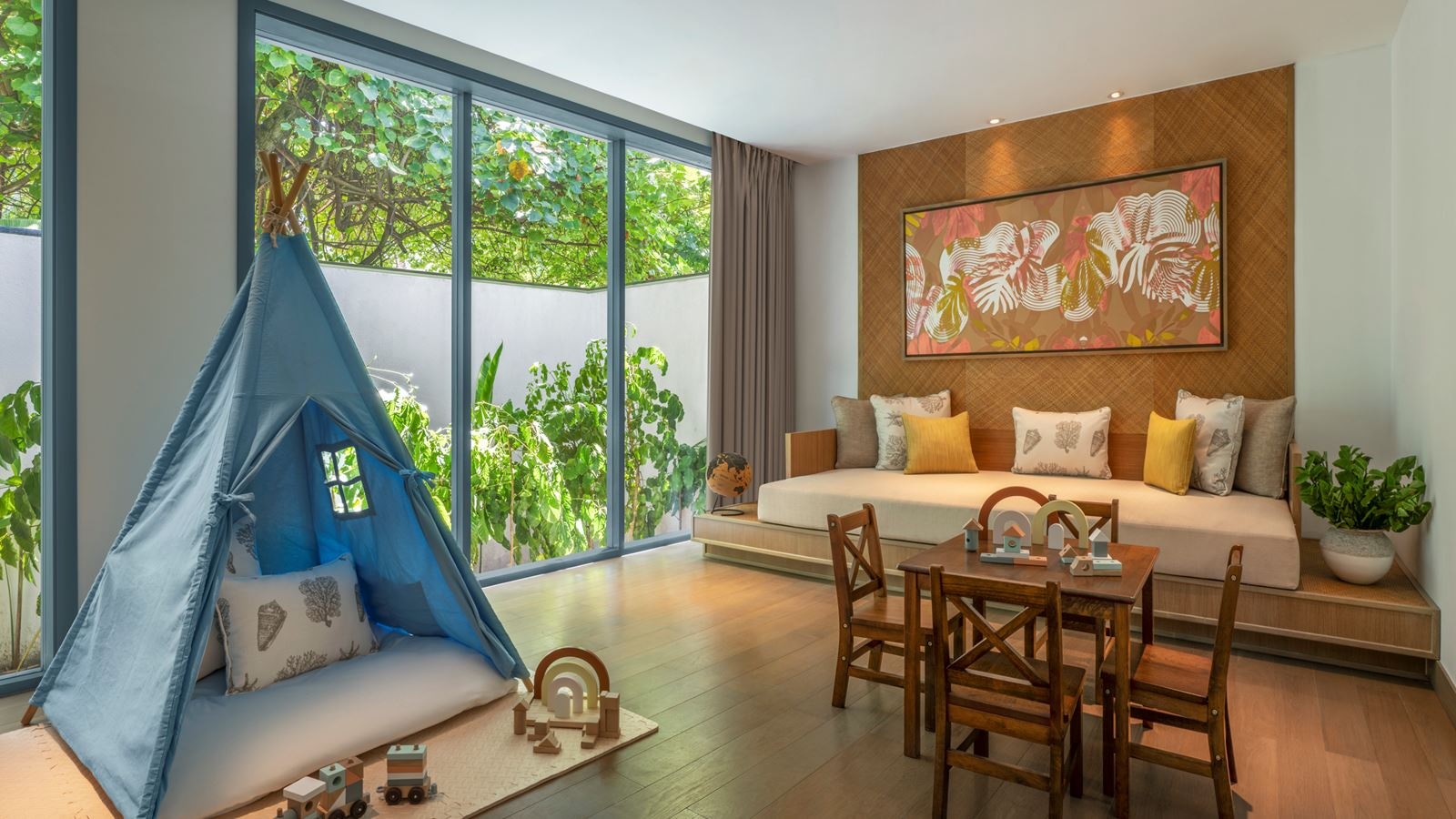 rooms-the-halcyon-grand-estate-3br