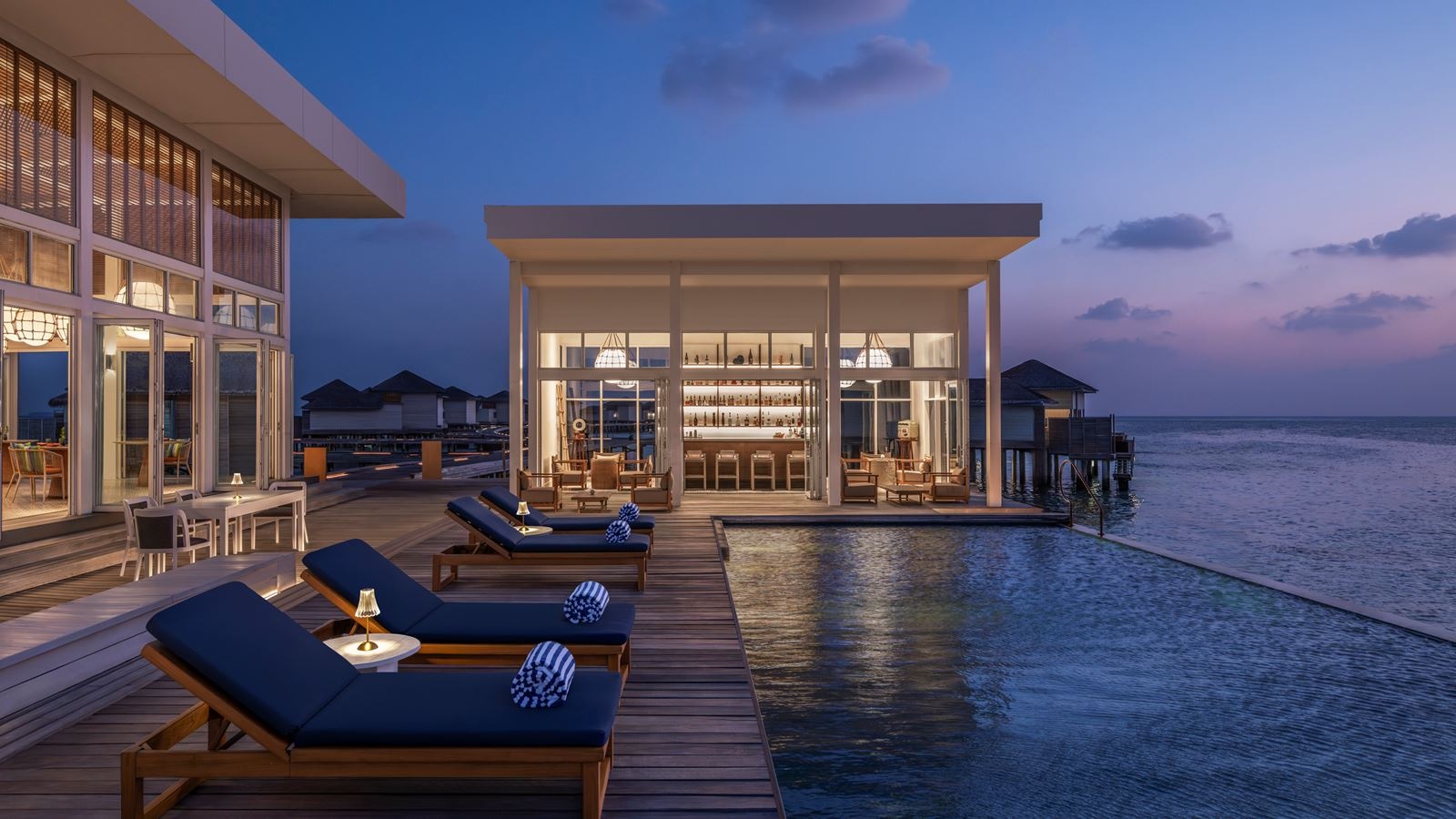 bars-yapa-sunset-bar