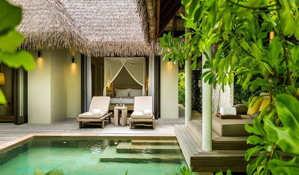 rooms-two-bedroom-beach-villa