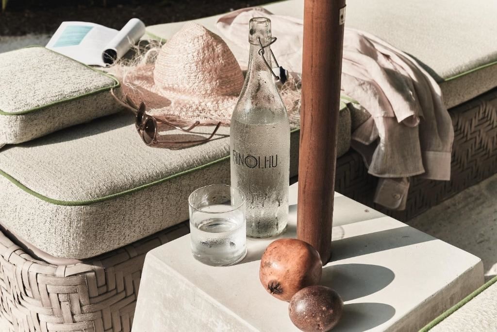 rooms-beach-pool-villa