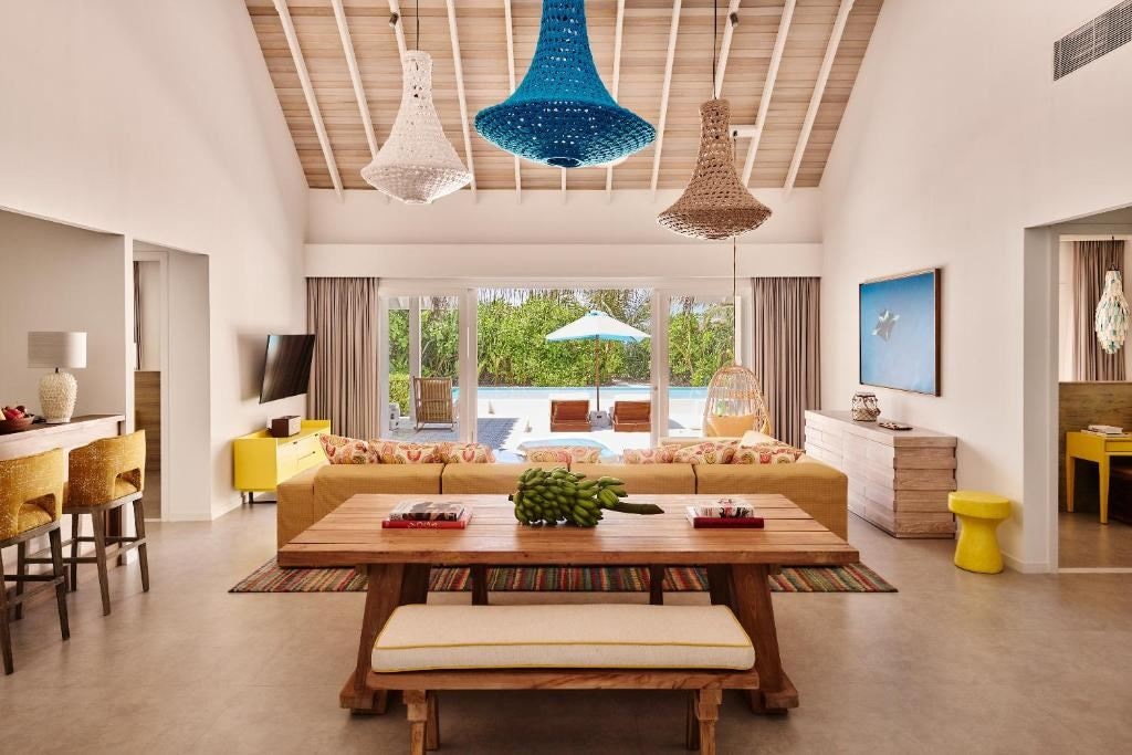 rooms-two-bedroom-beach-villa-with-pool