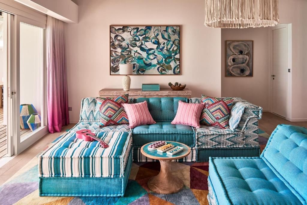 rooms-two-bedroom-rockstar-villa