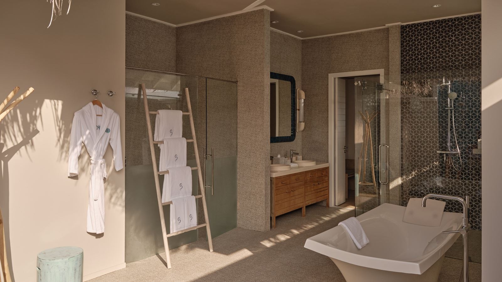 rooms-two-bedroom-rockstar-villa