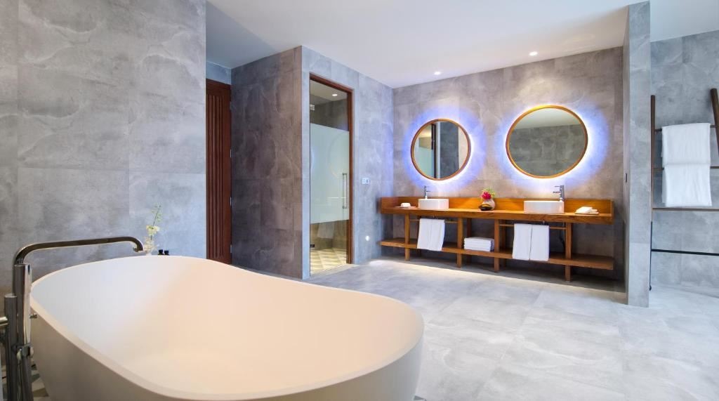 rooms-two-bedroom-beach-pool-villa