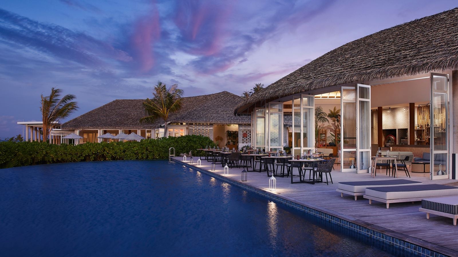 restaurants-velaa-bar-+-grill