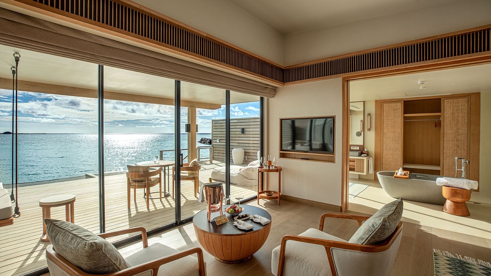 rooms-sunset-water-villa-with-private-pool