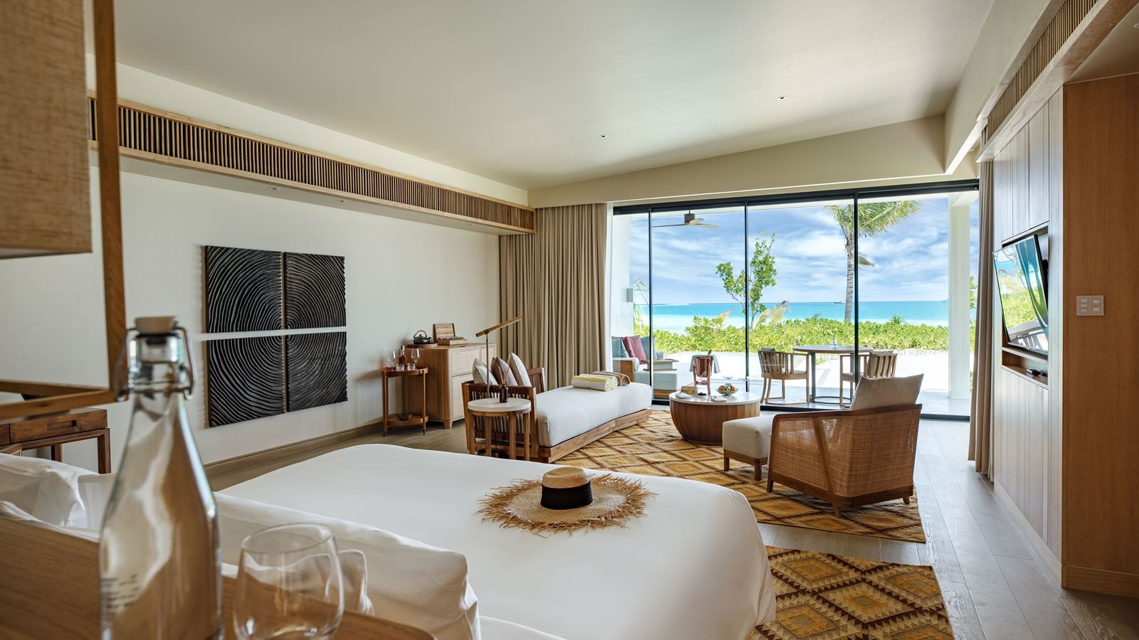 rooms-sunrise-beach-villa-with-private-pool