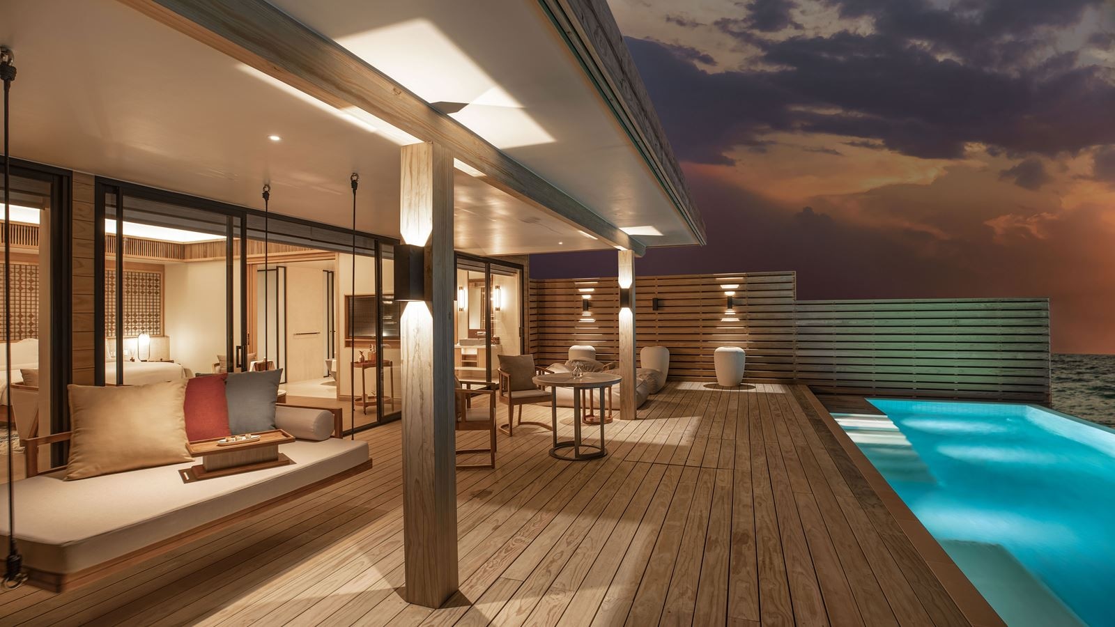 rooms-sunrise-water-villa-with-private-pool