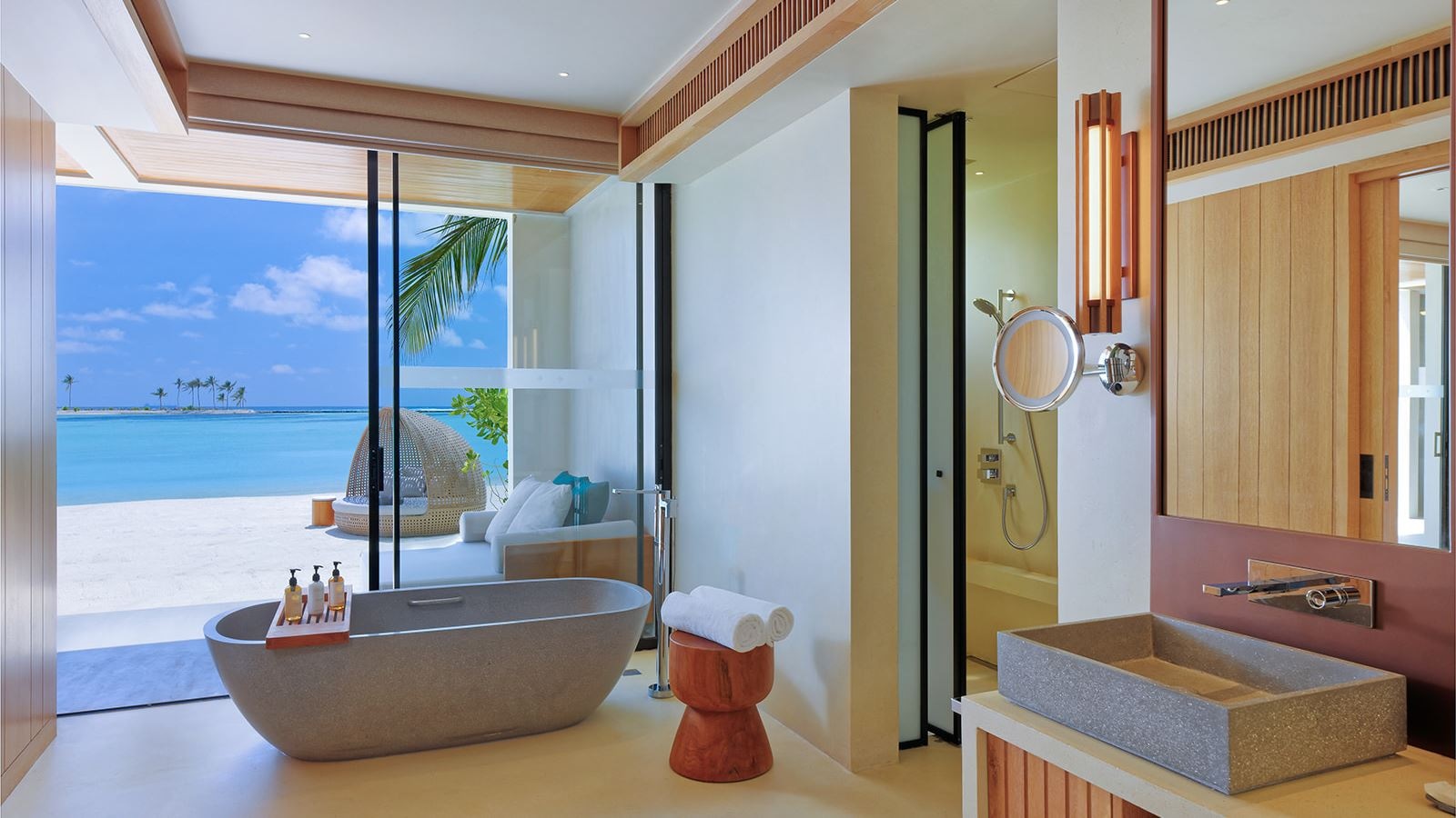 rooms-fourbedroom-beach-villa-with-private-pool