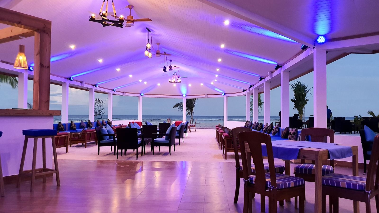 restaurants-moodhu-bar