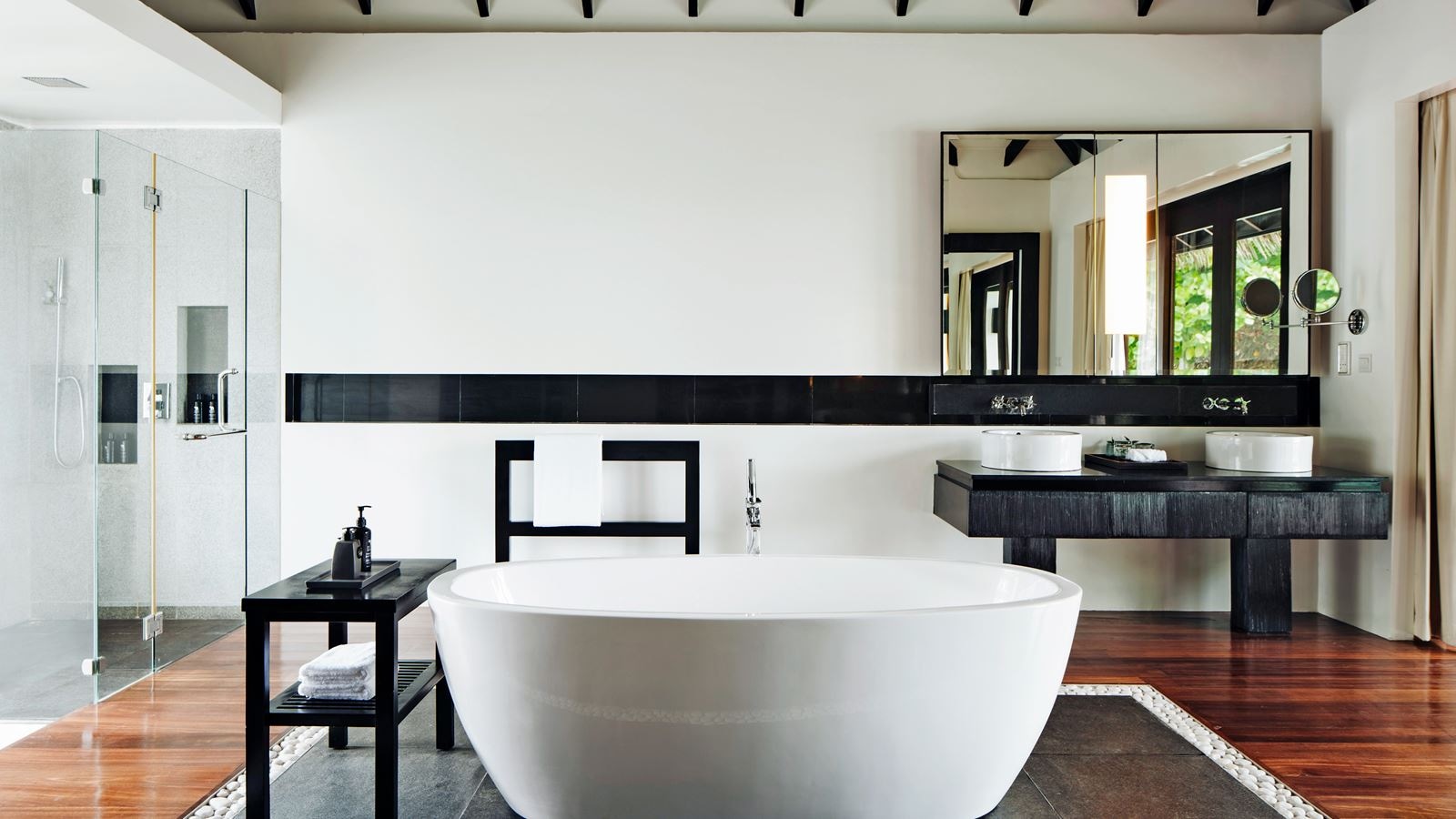 rooms-sunset-beach-villa-with-pool