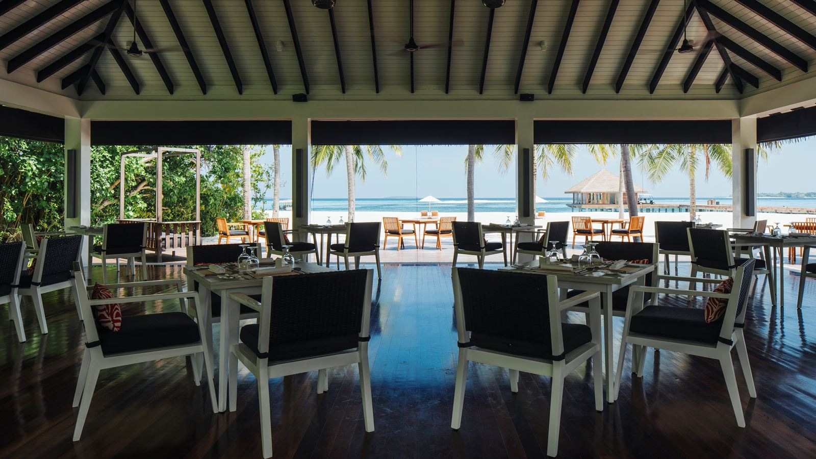 restaurants-palms-restaurant