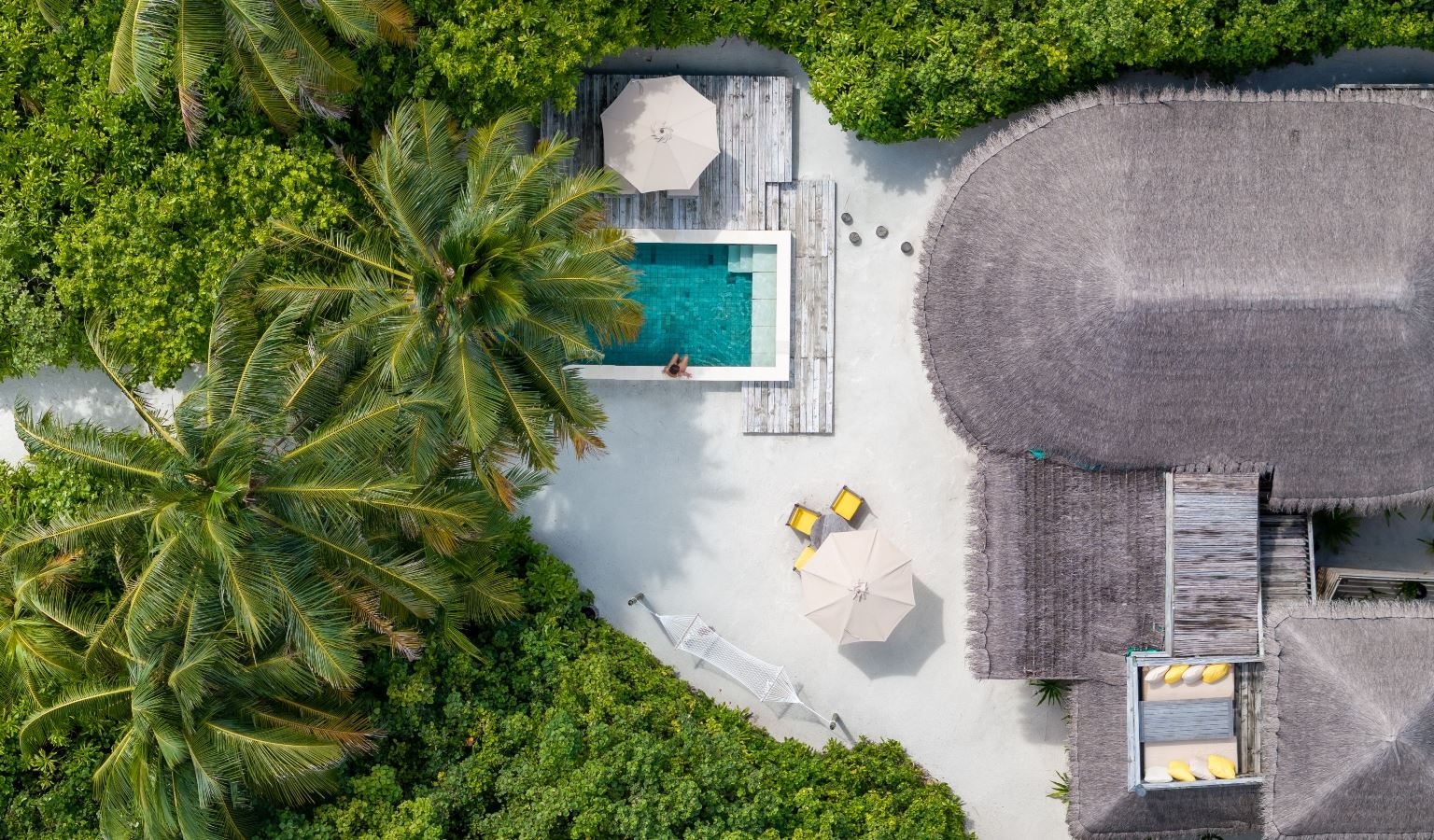 rooms-beach-family-villa-with-pool