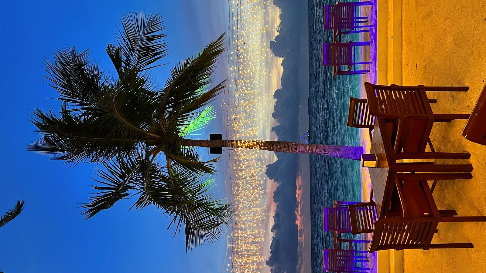 restaurants-main-building