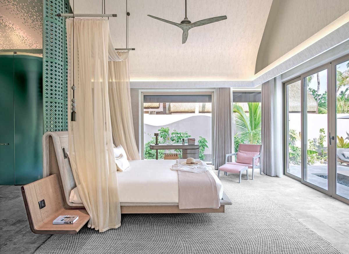 rooms-two-bedroom-beach-pool-villa