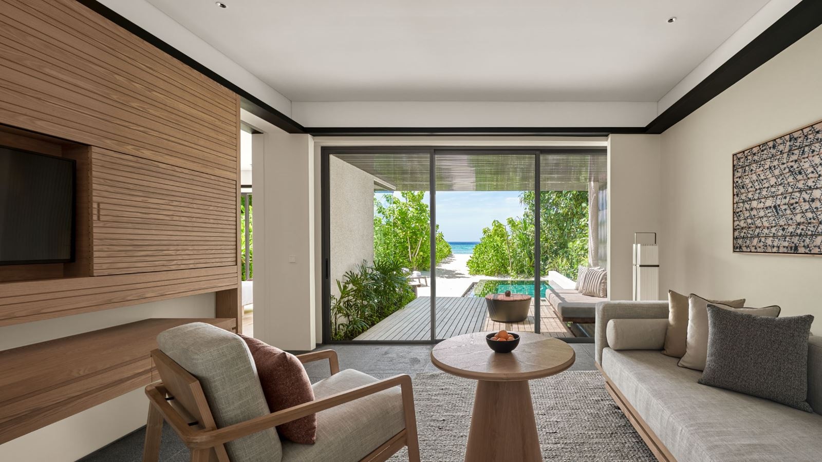 rooms-beach-pool-villa